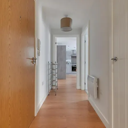 1 Bed Modern In A Converted Mill Διαμέρισμα Λιντς